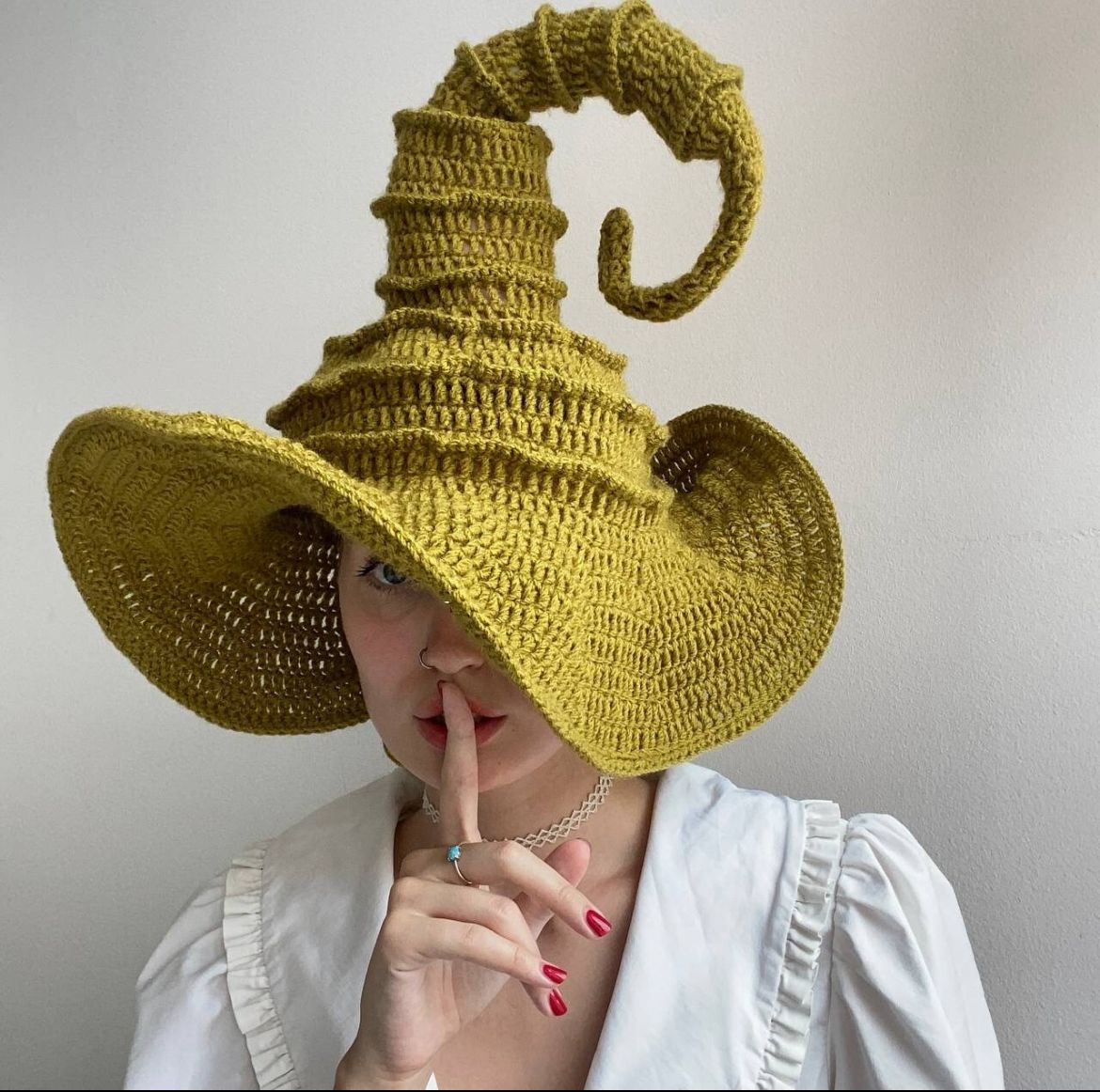 Witch Hat Halloween Crochet Pattern PDF 🇩🇪