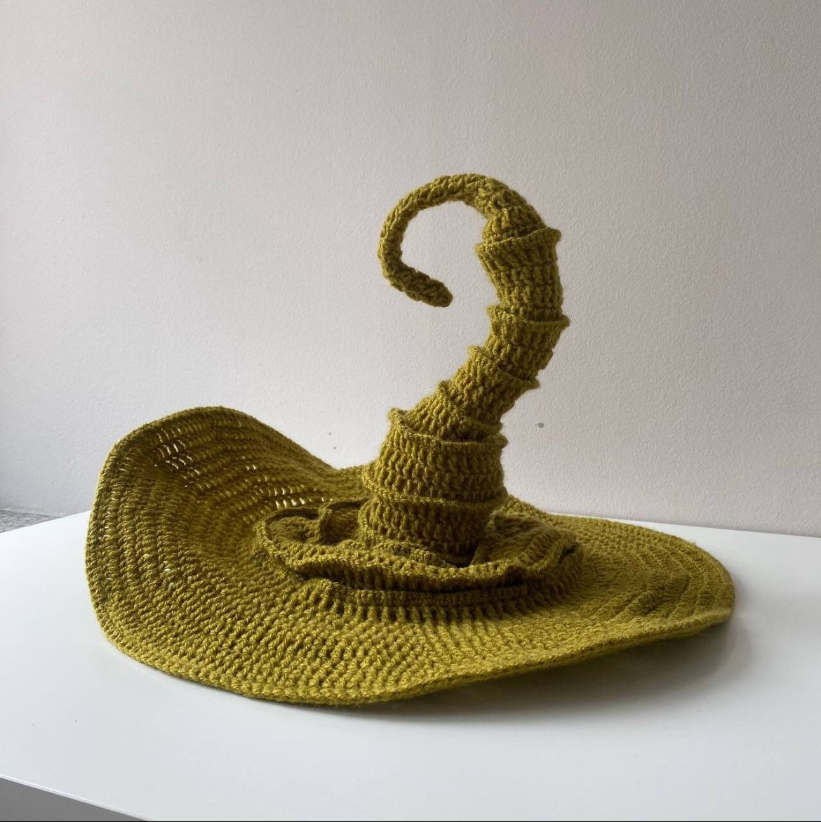 Witch Hat Halloween Crochet Pattern PDF 🇩🇪
