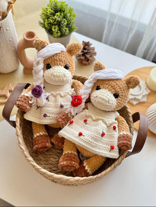 Lieveke Horse + Dress Crochet Pattern as PDF 🇩🇪
