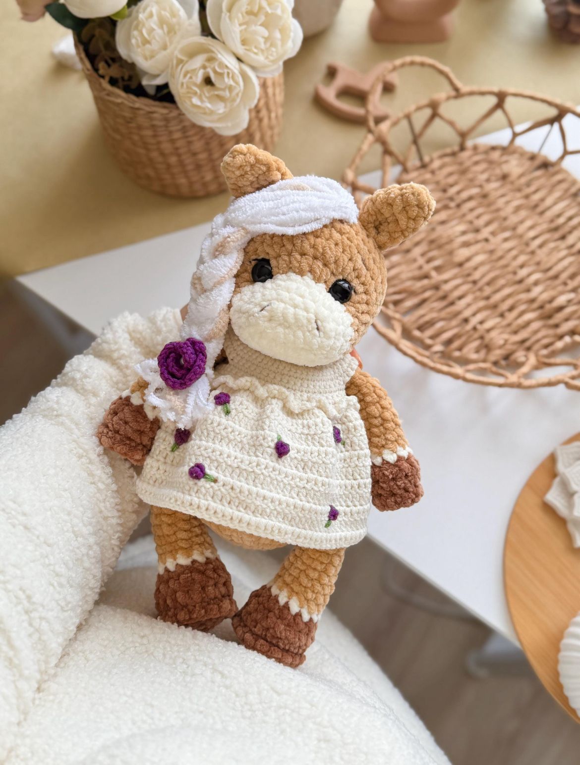 Lieveke Horse + Dress Crochet Pattern as PDF 🇩🇪